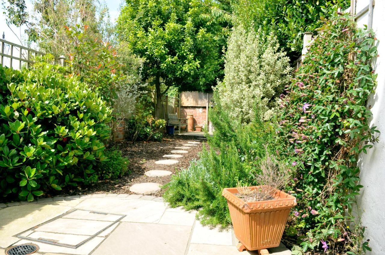 Little Lane Alverstoke Exterior foto